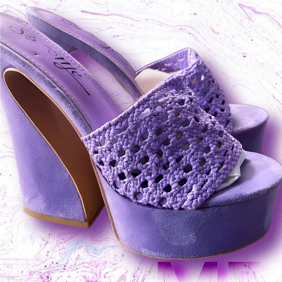 WOMENS suede platforms by SO ME - NWOT - Picture 4 of 4